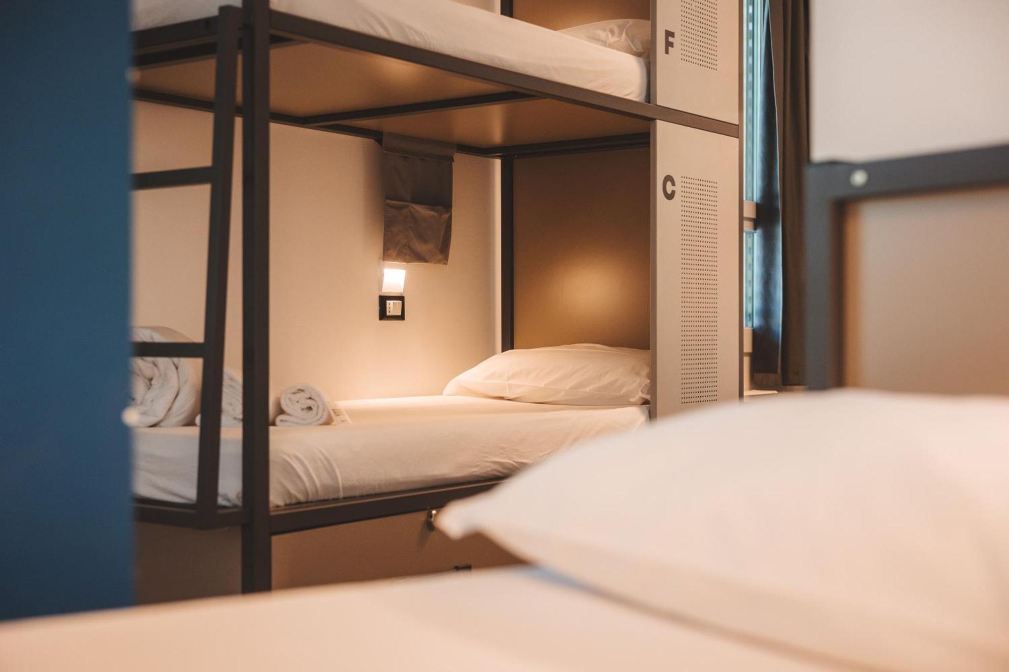 Lecco Hostel & Rooms מראה חיצוני תמונה